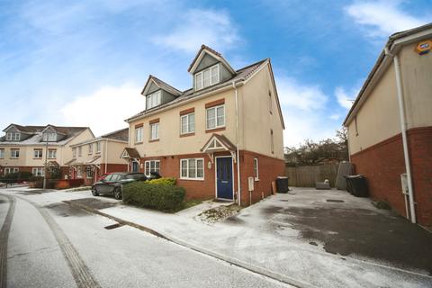 undefined, Verde Close, Luton