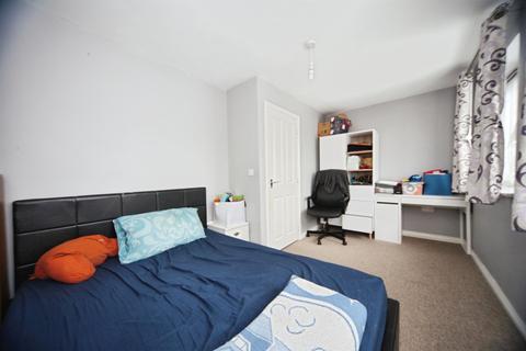 undefined, Verde Close, Luton