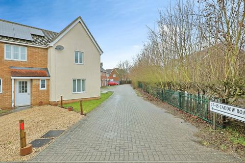 3 bedroom semi-detached house for sale, Caddow Road, Norwich