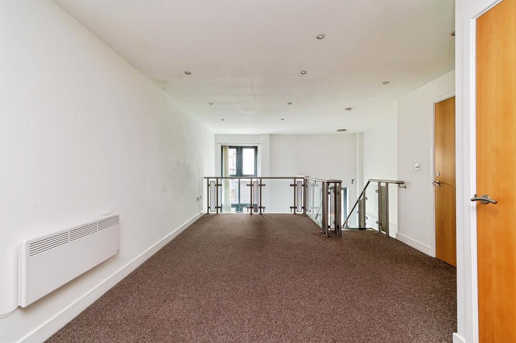 Apartment in Nottingham - View 5