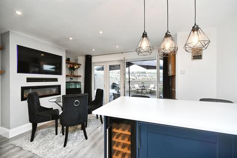 3 bedroom terraced house for sale, Fullwood Avenue, Newhaven