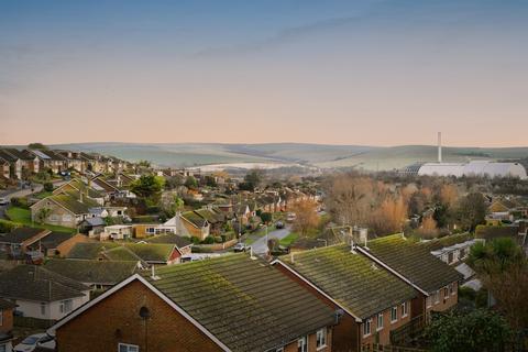 3 bedroom terraced house for sale, Fullwood Avenue, Newhaven