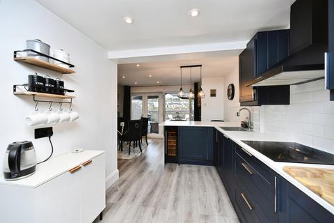 3 bedroom terraced house for sale, Fullwood Avenue, Newhaven