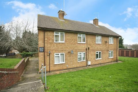 2 bedroom ground floor flat for sale, Lever Road, Rugby