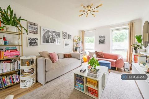 1 bedroom flat to rent, Ming Street, London, E14