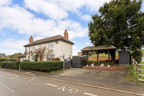 3 bedroom character property for sale, Wisteria Cottage, Warwick