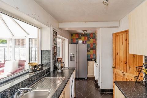 3 bedroom end of terrace house for sale, Bassett Road, Wednesbury