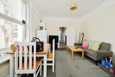 7 bedroom semi-detached house for sale, St. Ronans Road, Southsea