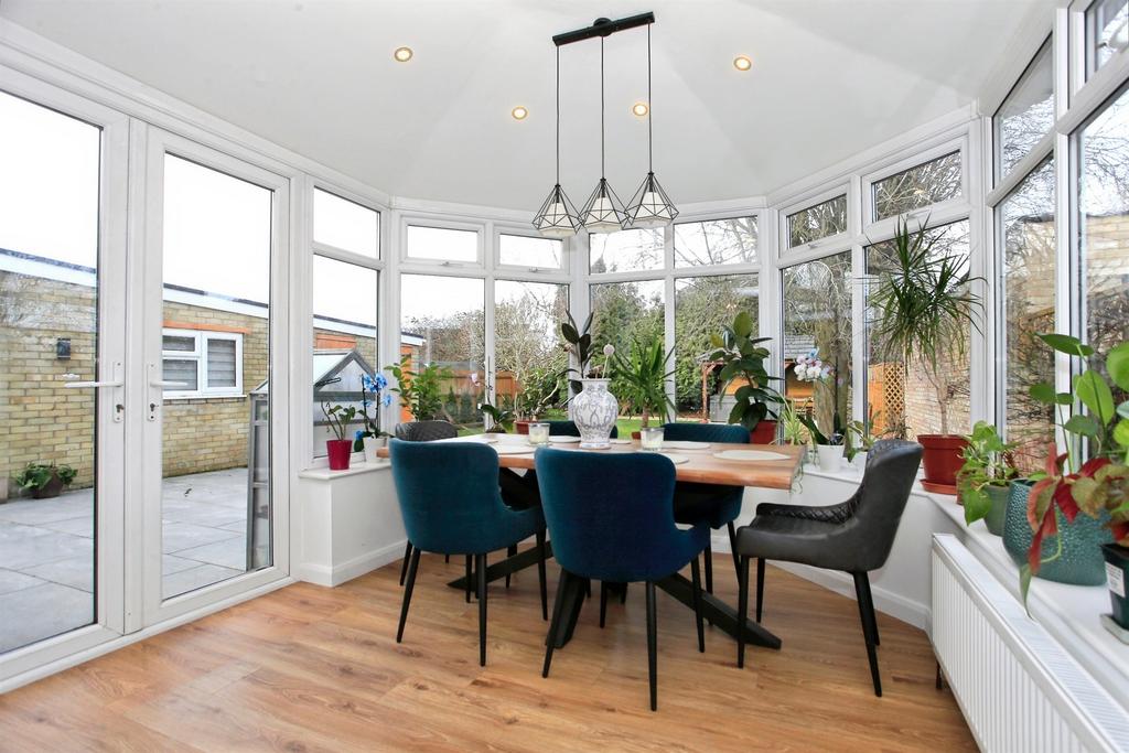 Dining / Sun Room