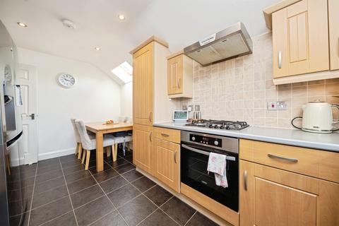 2 bedroom flat for sale, Vixen Court, Hatfield