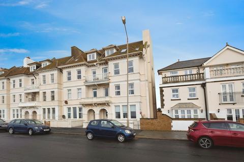 2 bedroom flat for sale, Esplanade, Seaford