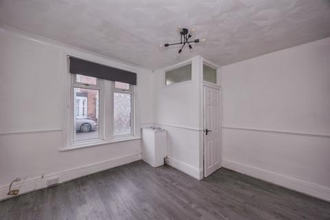 2 bedroom terraced house for sale, Carisbrooke Road, Southsea