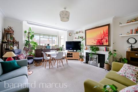 3 bedroom apartment for sale, St Leonards Road, London