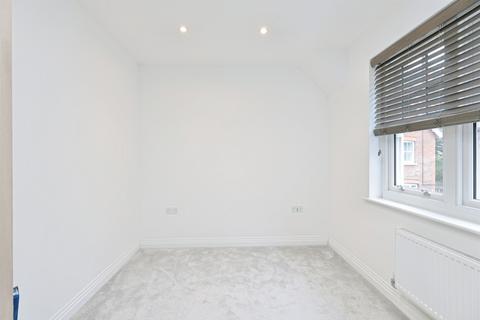 2 bedroom apartment for sale, Amersham Road, High Wycombe
