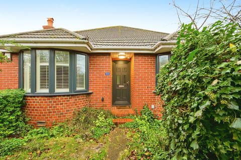 undefined, Avis Road, Newhaven