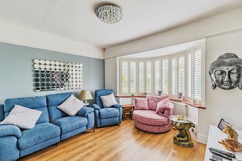 undefined, Avis Road, Newhaven