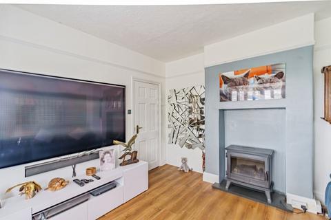 undefined, Avis Road, Newhaven