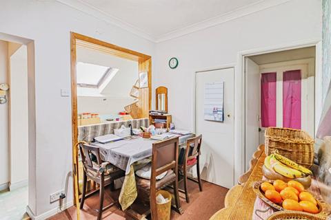 4 bedroom detached bungalow for sale, Wilmington Road, Newhaven