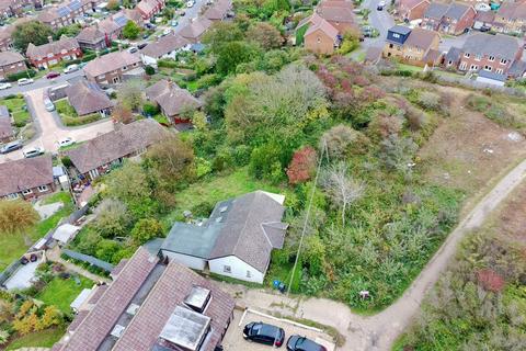 4 bedroom detached bungalow for sale, Wilmington Road, Newhaven