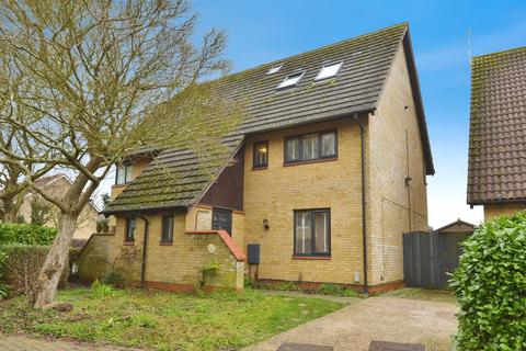 4 bedroom semi-detached house for sale, Thrupp Close, Castlethorpe, Milton Keynes