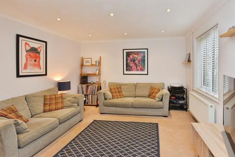 4 bedroom semi-detached house for sale, Thrupp Close, Castlethorpe, Milton Keynes