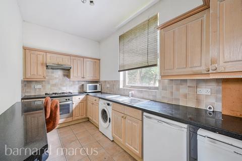 2 bedroom flat for sale, Crystal Palace Park Road, London