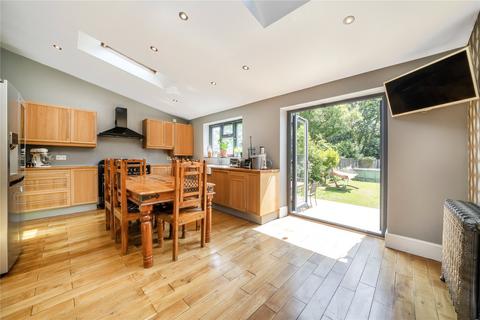 3 bedroom terraced house for sale, Empress Avenue, London, E12
