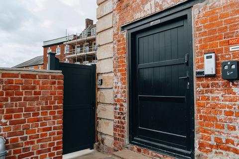 undefined, Flat 4, The Warehouse, High Street PE21 8SP