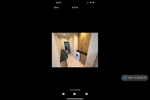 1 bedroom in a house share to rent, Alderney Gardens, Northolt, UB5