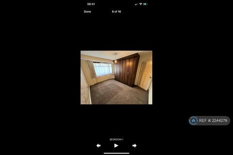 1 bedroom in a house share to rent, Alderney Gardens, Northolt, UB5