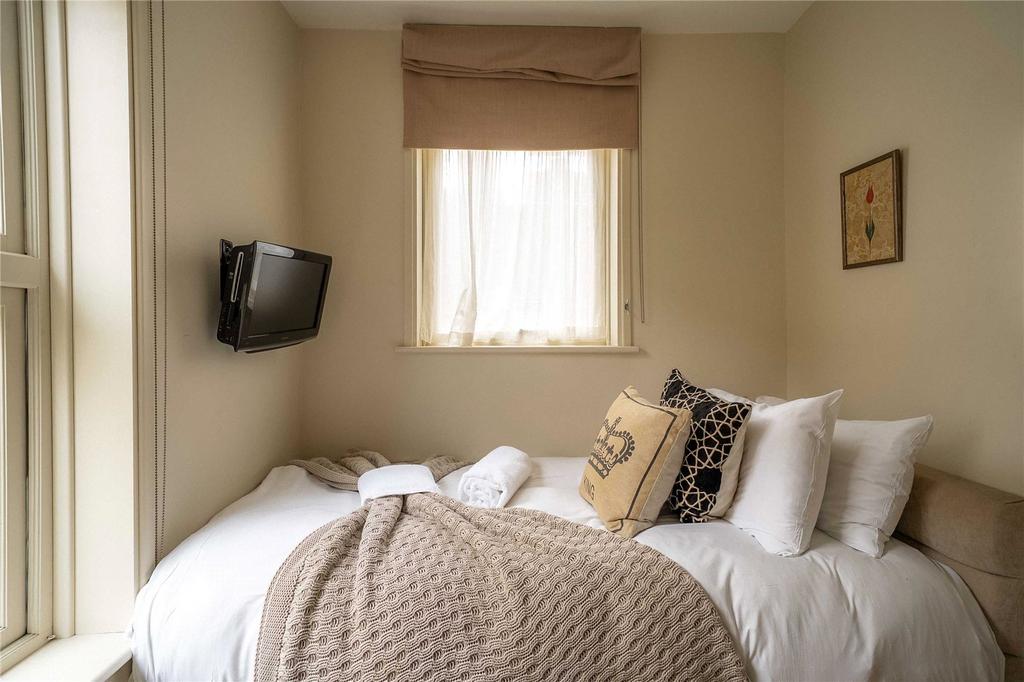 Double Bedroom