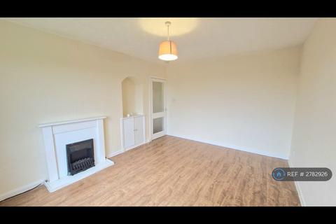 2 bedroom flat to rent, Falkirk Road, Glen Village, Falkirk, FK1