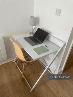 1 bedroom flat to rent, Cornell Square, London, SW8