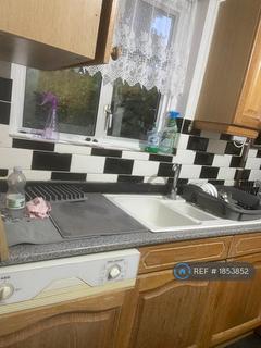 3 bedroom terraced house to rent, Ilminster Avenue, Bristol, BS4