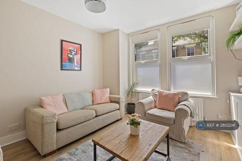 4 bedroom terraced house to rent, Fingal St, London, SE10