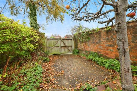 undefined, New Park Street, Devizes