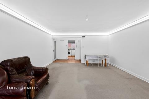 2 bedroom ground floor flat for sale, Kingston Road, New Malden