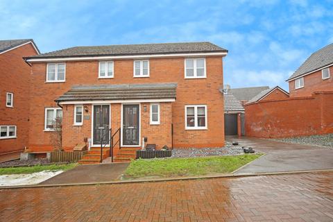 3 bedroom semi-detached house for sale, Gretton Close, Redditch