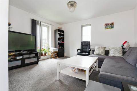 2 bedroom flat for sale, Collingtree Court, Solihull