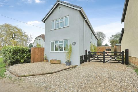 3 bedroom detached house for sale, Ploughboy Lane, Saham Hills, Thetford