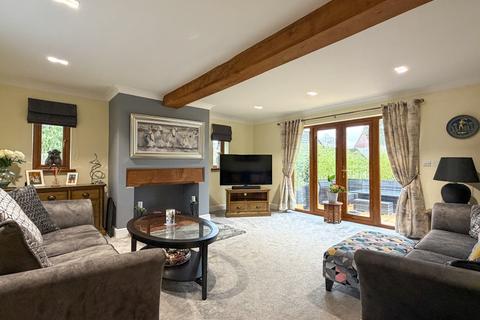 undefined, Snetterton North End, Snetterton, Norwich, Norfolk, NR16 2LD