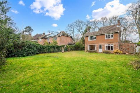 3 bedroom house for sale, Tadworth Village