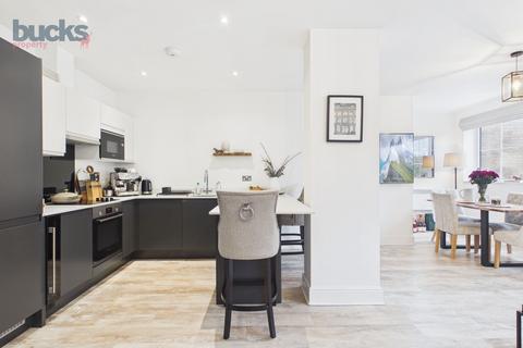 1 bedroom flat for sale, The Residence, Wycombe Road, Saunderton - HP14 4EA