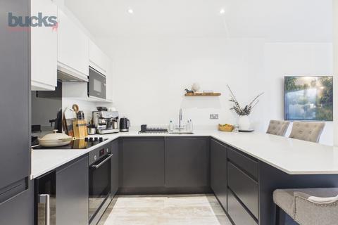 1 bedroom flat for sale, The Residence, Wycombe Road, Saunderton - HP14 4EA