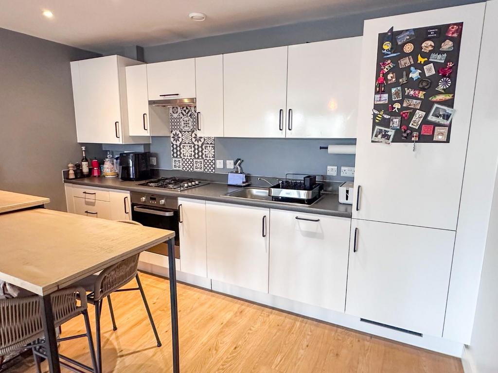 Apartment in Stockport - View 3