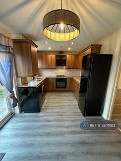 3 bedroom end of terrace house to rent, Wesley Court, Langley Moor, Durham, DH7