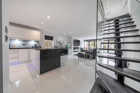 undefined, Lewing Close, Orpington BR6
