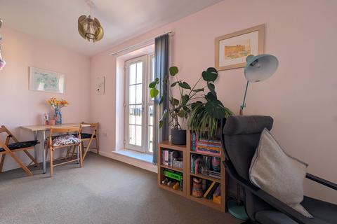 undefined, Dock Lane, Shipley, BD17