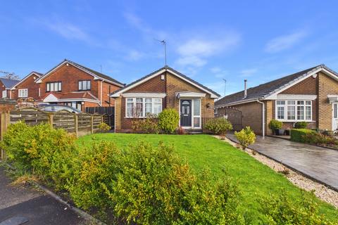 3 bedroom bungalow for sale, Rose Hill Road, Ashton-under-Lyne, OL6 8YG
