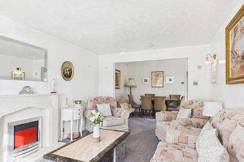 3 bedroom bungalow for sale, Rose Hill Road, Ashton-under-Lyne, OL6 8YG